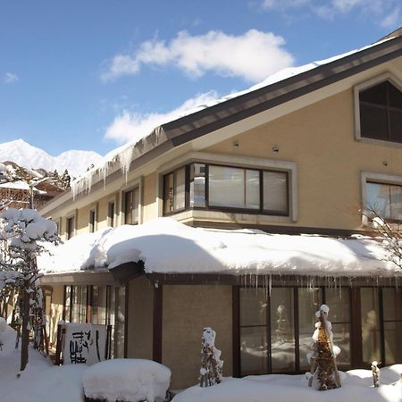 Hakuba Onsen Ryokan Shirouma-So Экстерьер фото